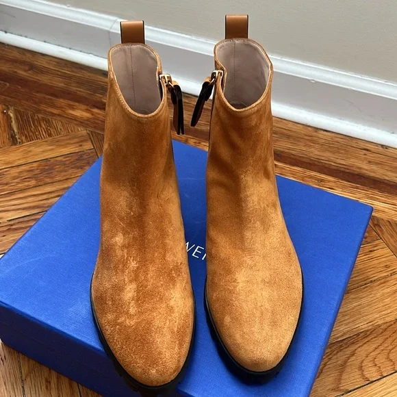 NEW Stuart Weitzman Women’s RILEY Suede Side Zip Booties in Cognac, Size US 7.5 - Picture 2 of 6